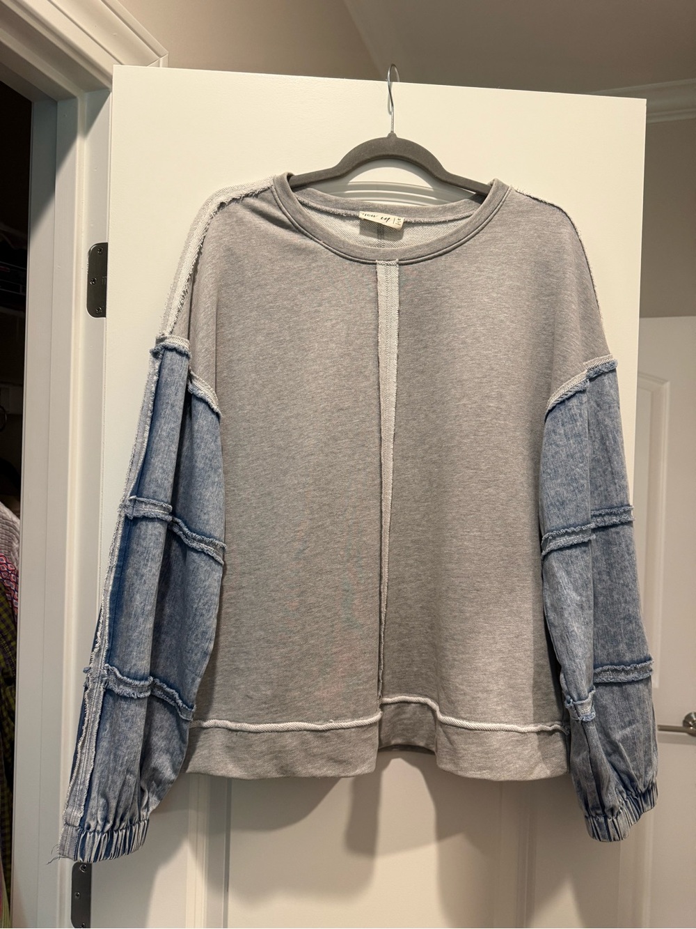 Women's Gray Pullover Top with Washed Blue Paneled Sleeves